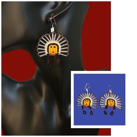 Vintage Circa 1950s Native American War Bonnet Chief Beaded Dangle Hook Earrings - Picture 1 of 6